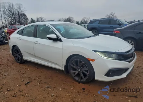 2019 Honda Civic Sport z USA, uszkodzony, nr VIN 19XFC2F80KE015795